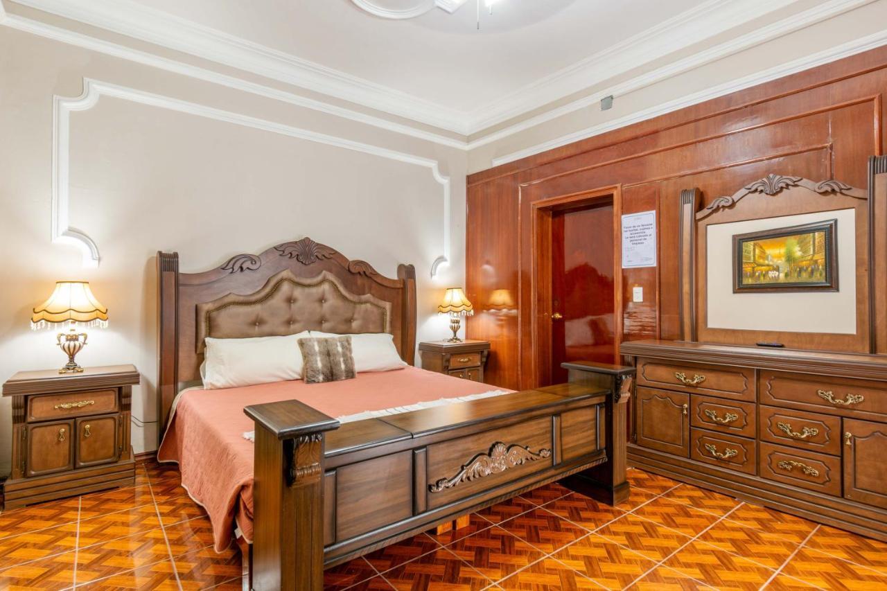Casa Marquez Inn *
