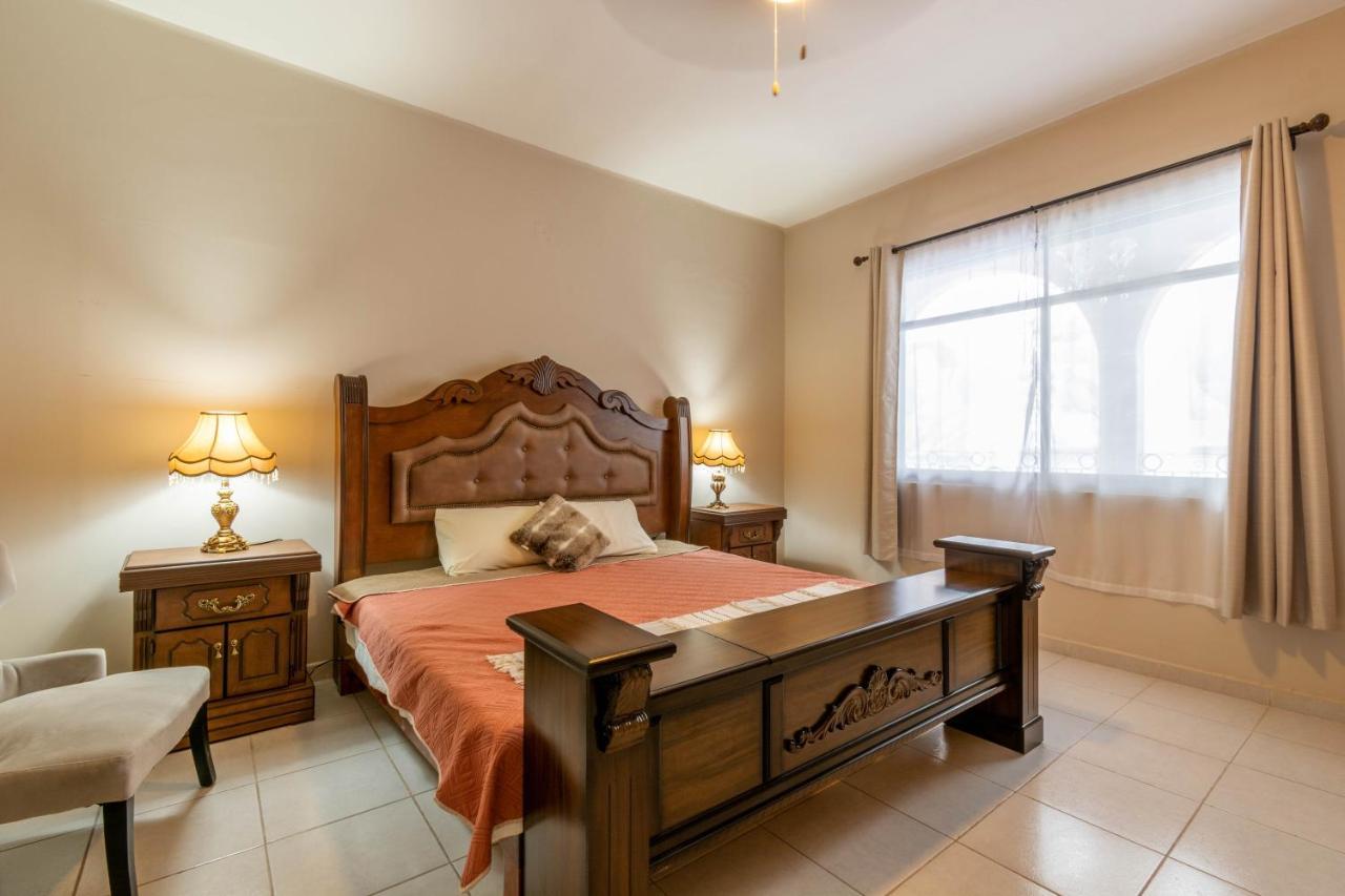 Casa Marquez Inn Leon