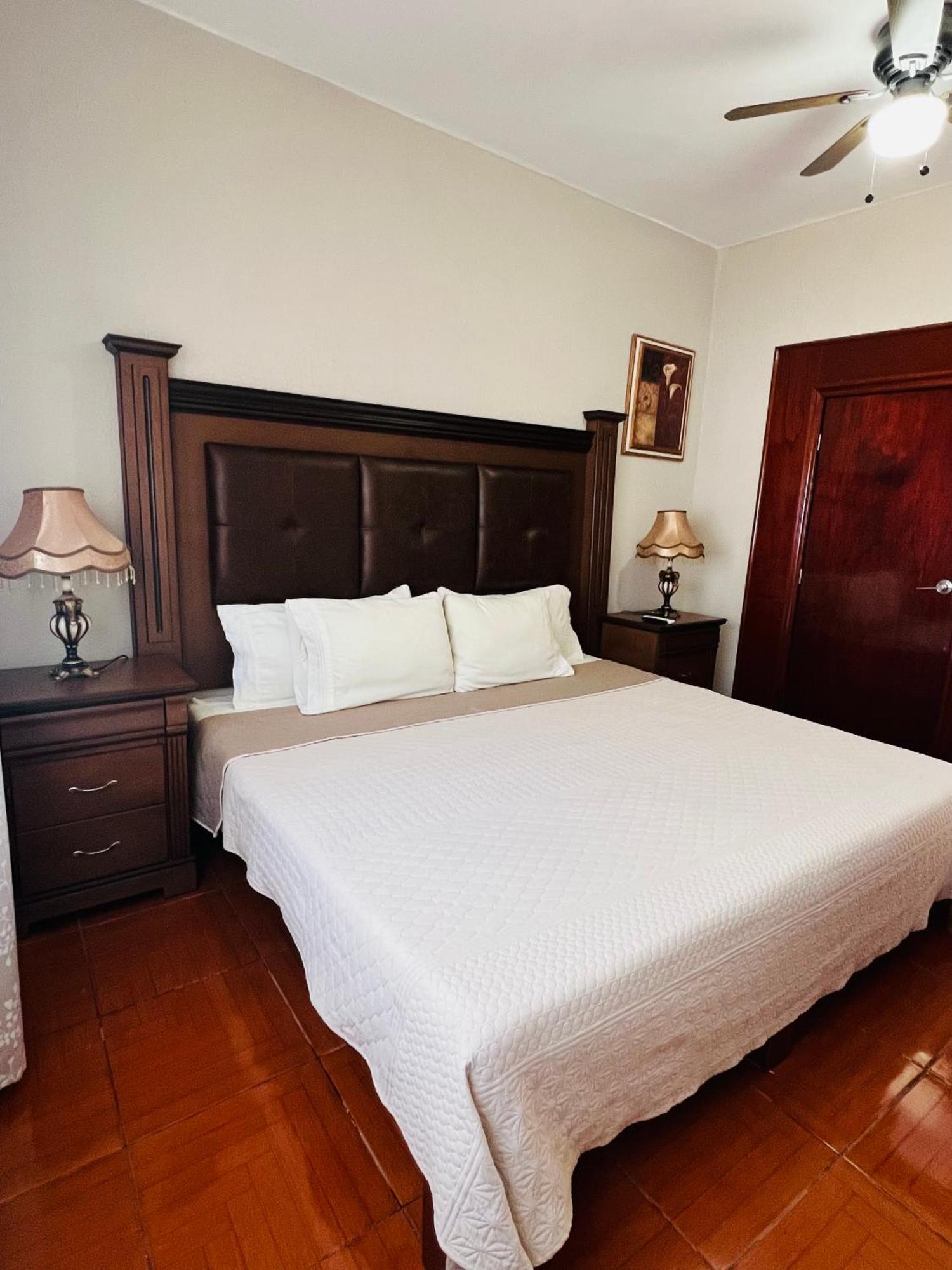 Casa Marquez Leon